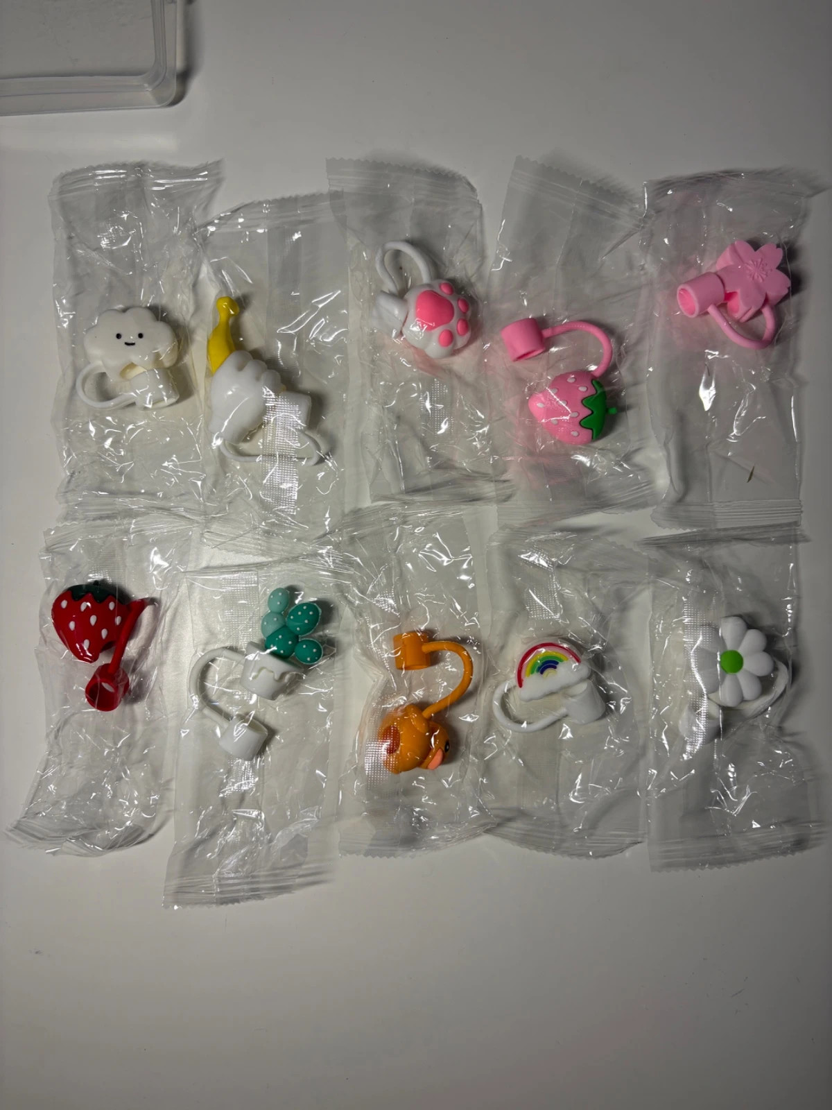 Lot de 10 Bouchons Anti-Poussière pour Paille – Animaux & Fruits – Amazon 2