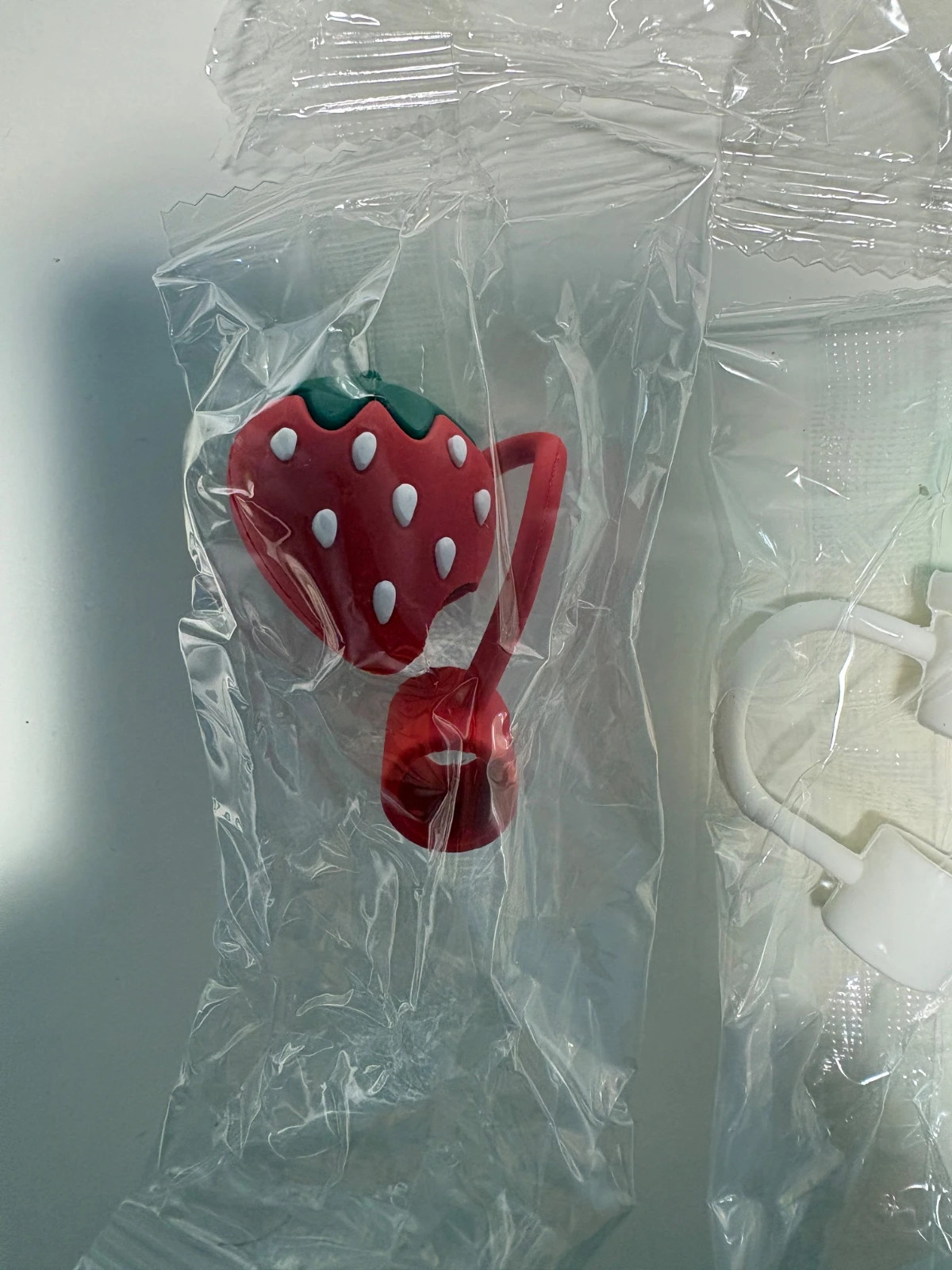 Lot de 10 Bouchons Anti-Poussière pour Paille – Animaux & Fruits – Amazon 3