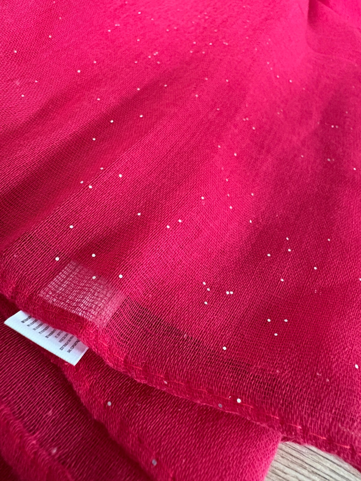 Étole / écharpe pailletée rose fuchsia – Amazon 2