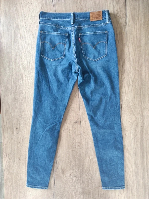 Jean LEVI'S 720 High Rise Super Skinny Ankle, taille 26 – Levi's – taille S / 36 / 8 3