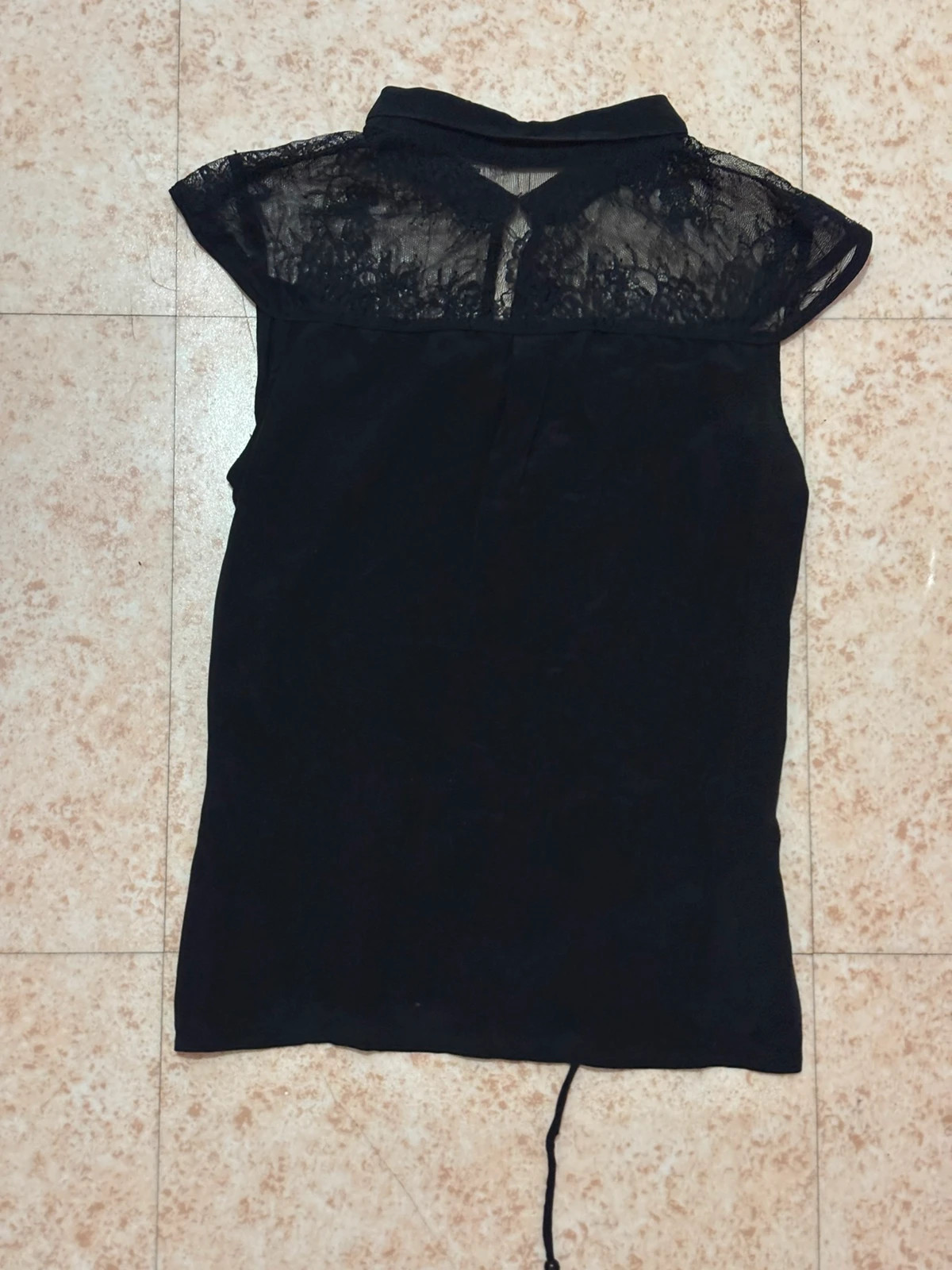 Blouse noire avec col transparent – KOOKAÏ – taille L / 40 / 12 2
