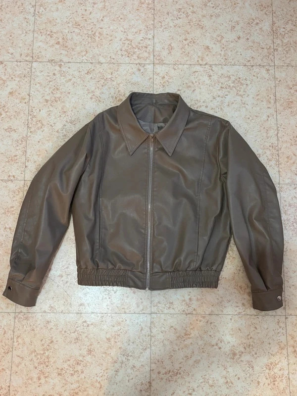Blouson en faux cuir