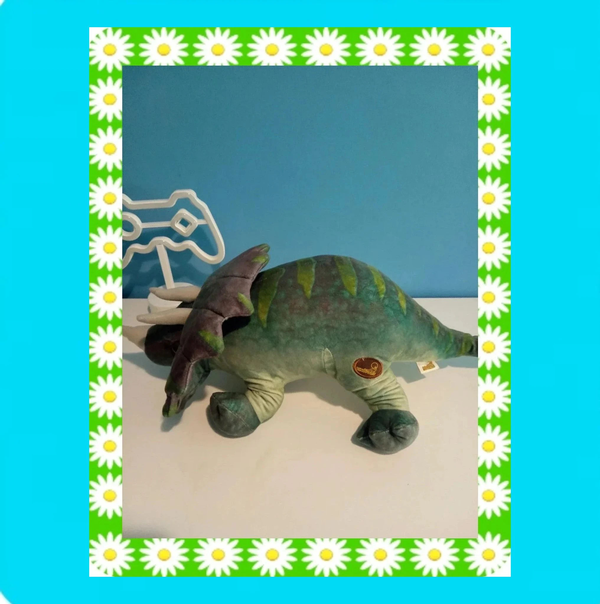 🩵 Peluche Dinosaurio Triceraptops 🩵 – taille M 4