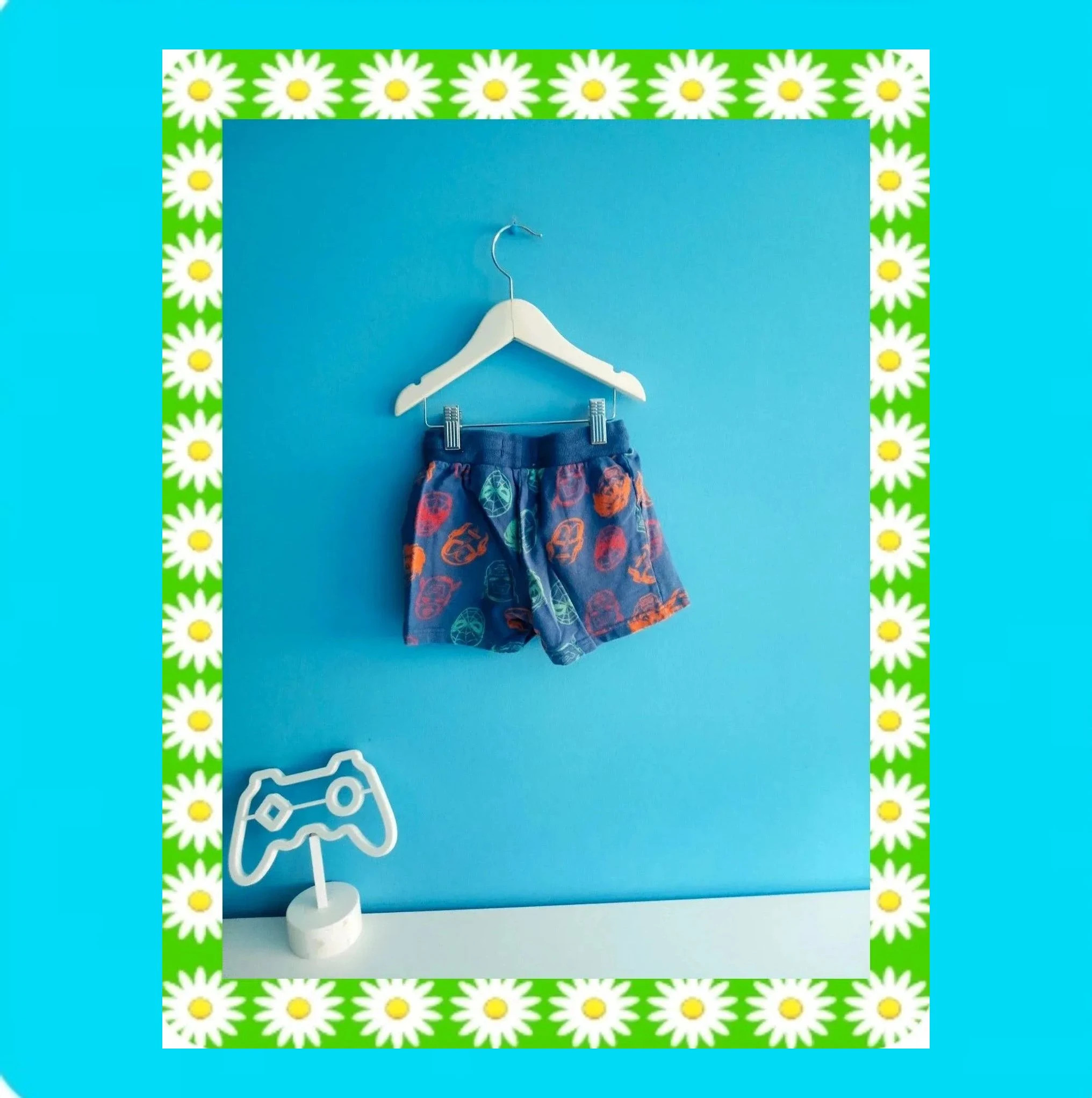 🩵Bonito Pantalón Marvel Niño 🩵 – Sinsay – taille 4 ans / 104 cm 3