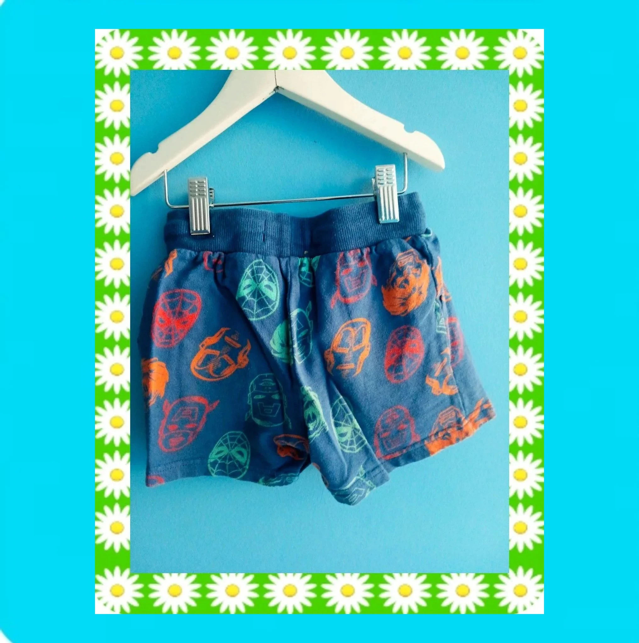 🩵Bonito Pantalón Marvel Niño 🩵 – Sinsay – taille 4 ans / 104 cm 4