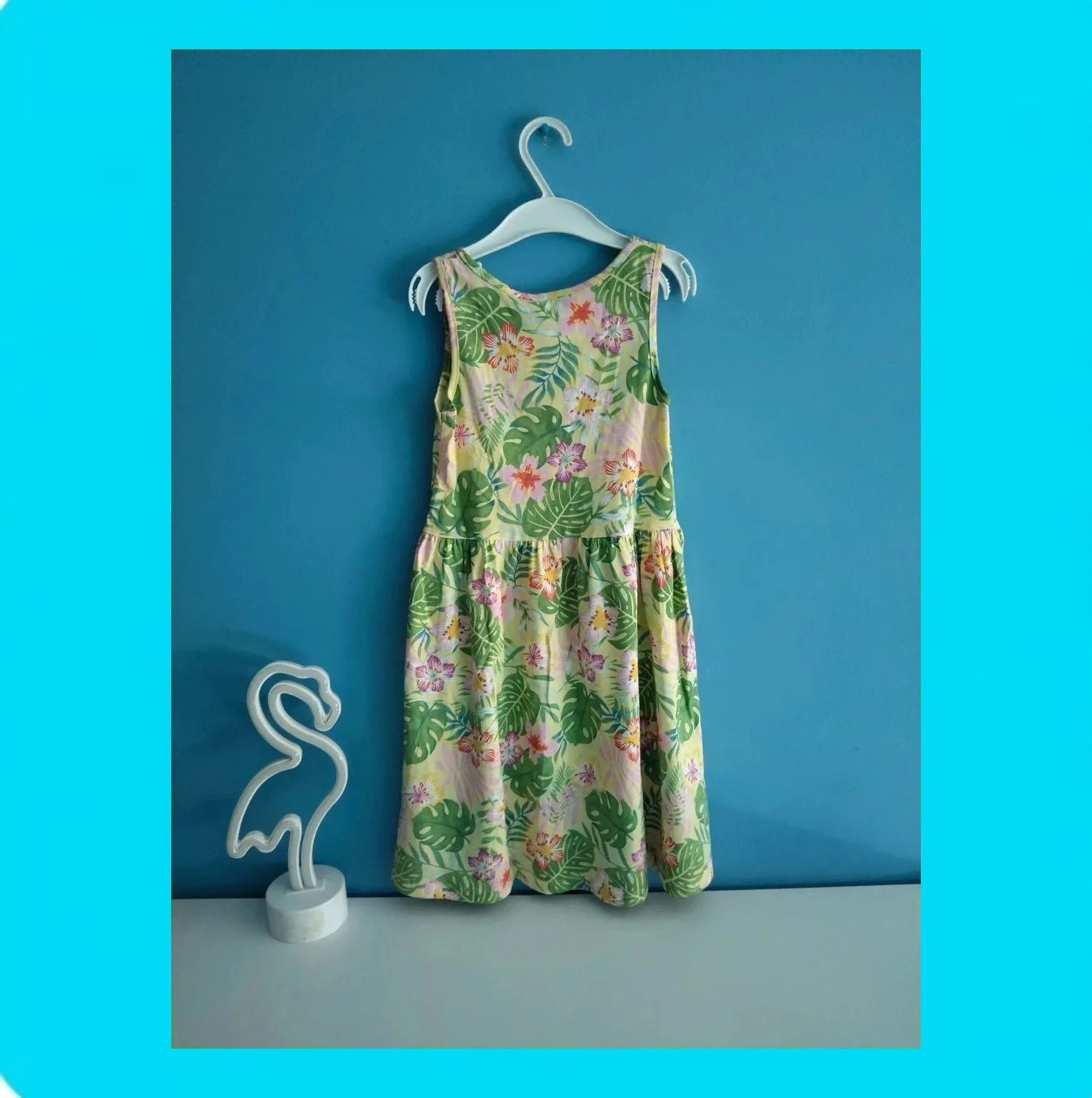 🩷 Bonito Vestido Niña Estampado 🩷 – H&M – taille 7 ans / 122 cm 2