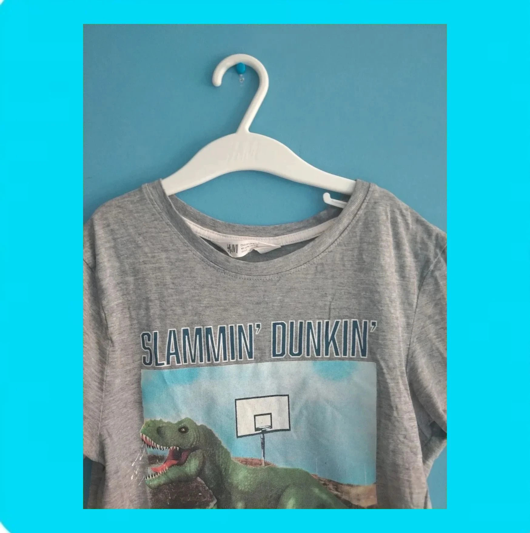 🩵 Camiseta Niño Dinosaurio Baloncesto 🩵 – H&M – taille 9 ans / 134 cm 3