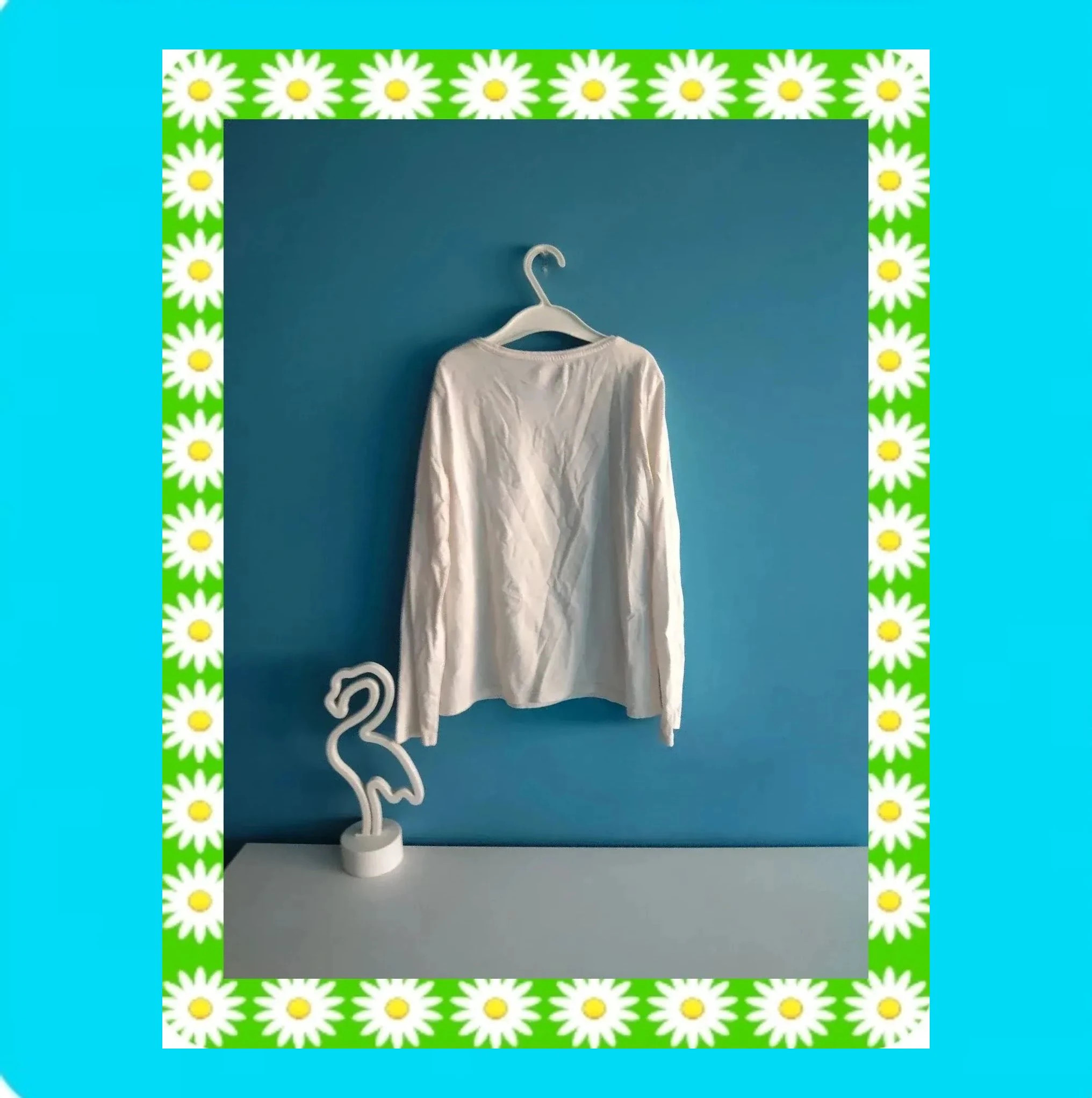 🩷 Bonita Camiseta Niña Corazones 🩷 – Kiabi – taille 10 ans / 140 cm 3