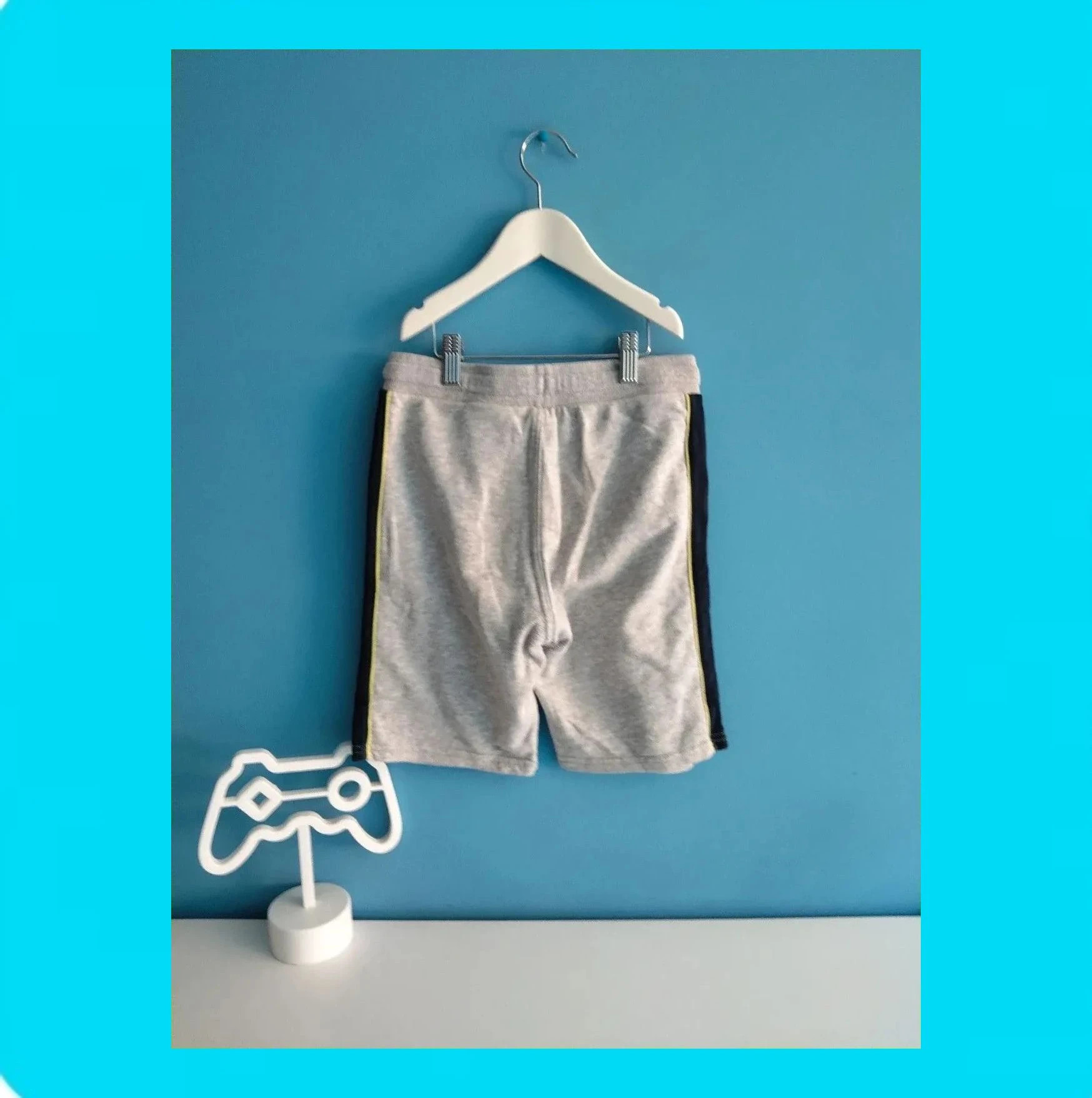 🩵 Pantalón Corto Niño Básico 🩵 – H&M – taille 9 ans / 134 cm 2