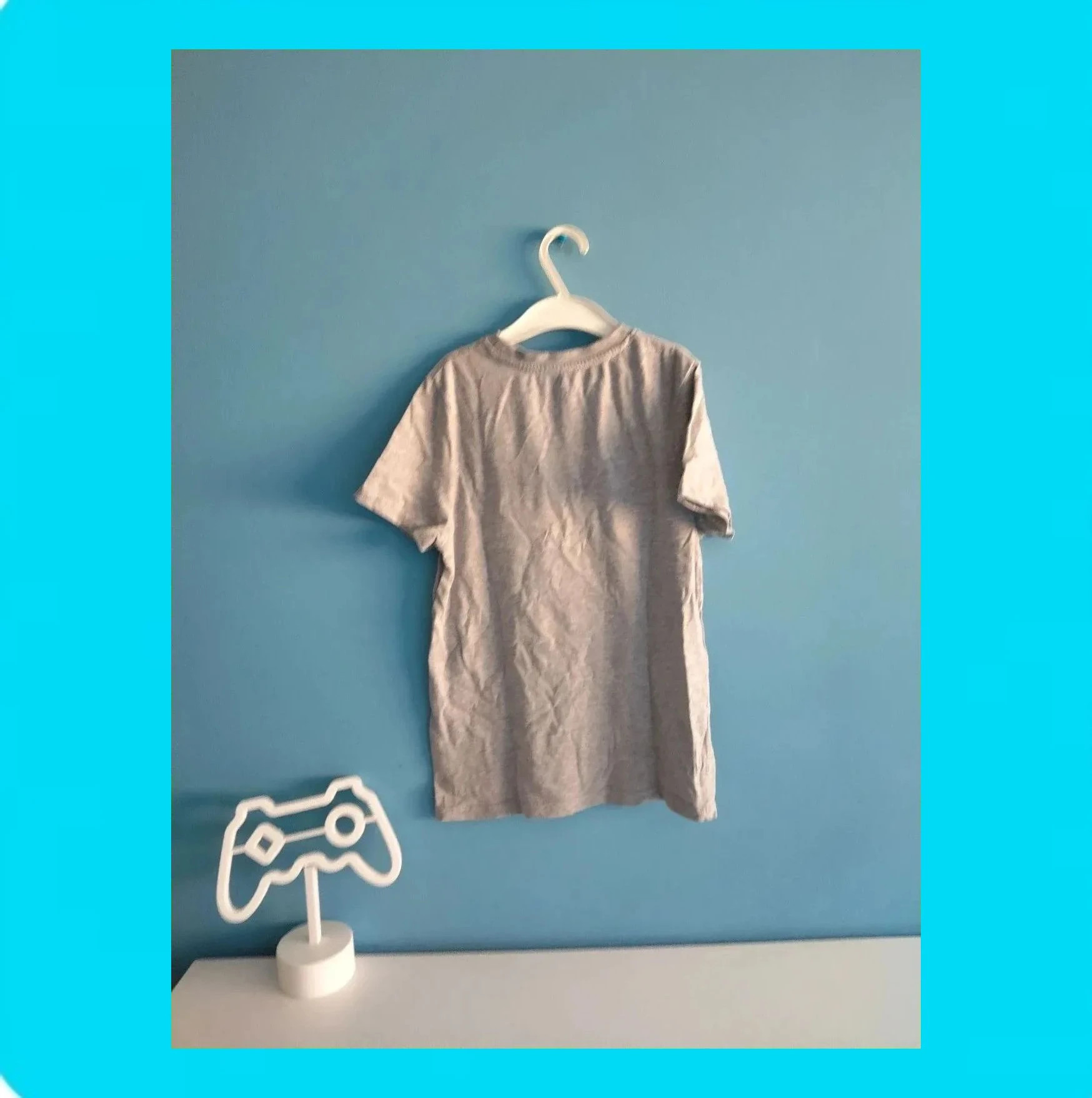 🩵 Camiseta Niño Tiburones 🩵 – Kiabi – taille 10 ans / 140 cm 3