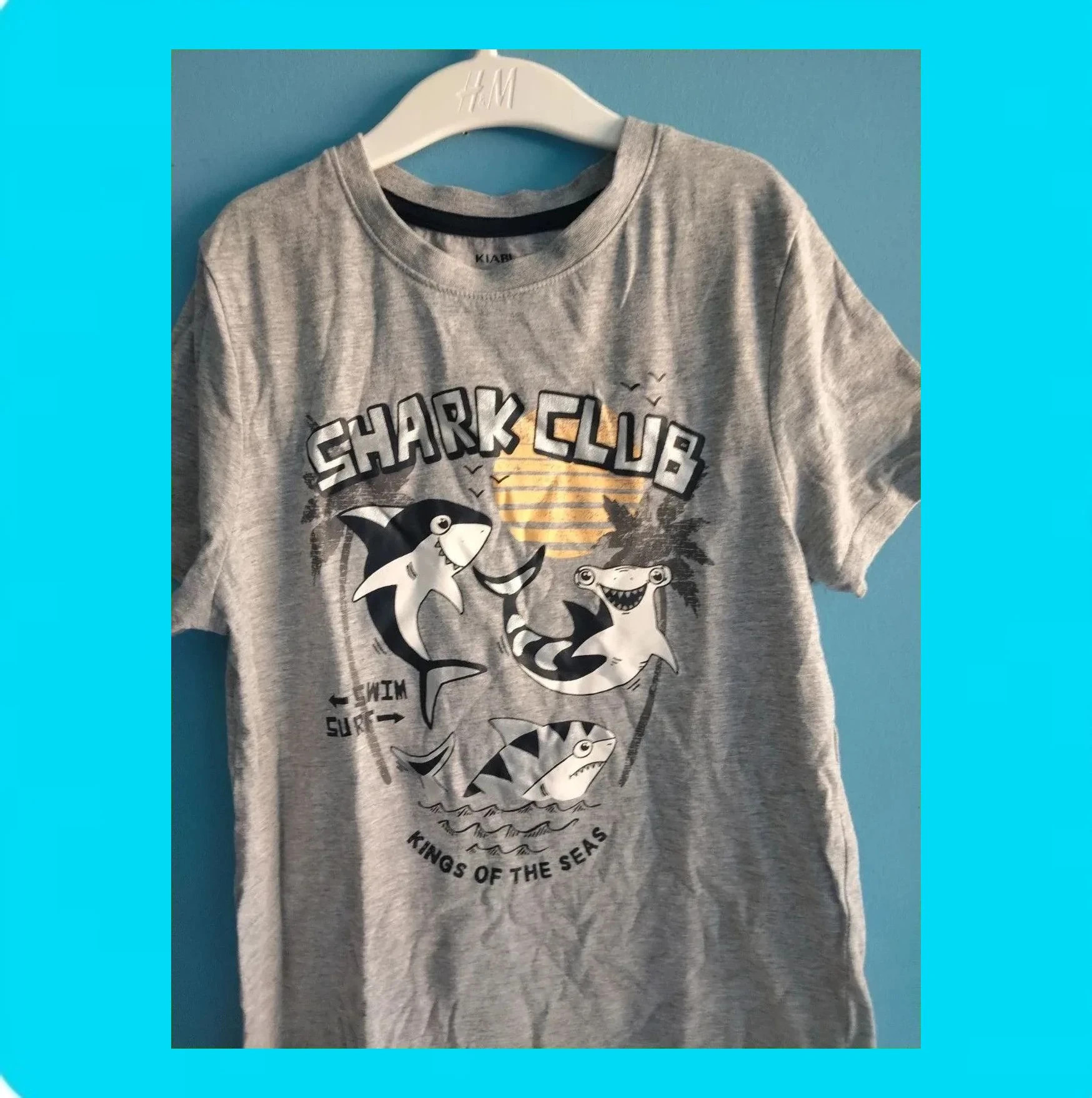 🩵 Camiseta Niño Tiburones 🩵 – Kiabi – taille 10 ans / 140 cm 2