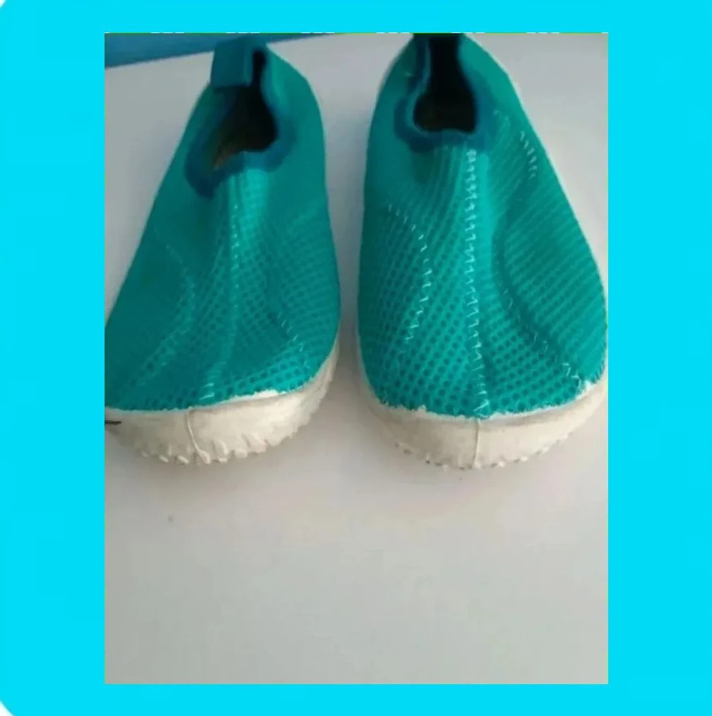 🩵Escarpines Cangrejeras Niño 🩵 – Decathlon – taille 31 2