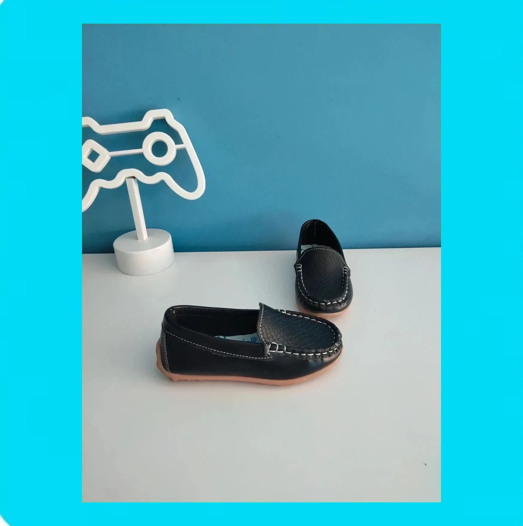 🩵 Bonitos Mocasines Niño 🩵 – taille 28