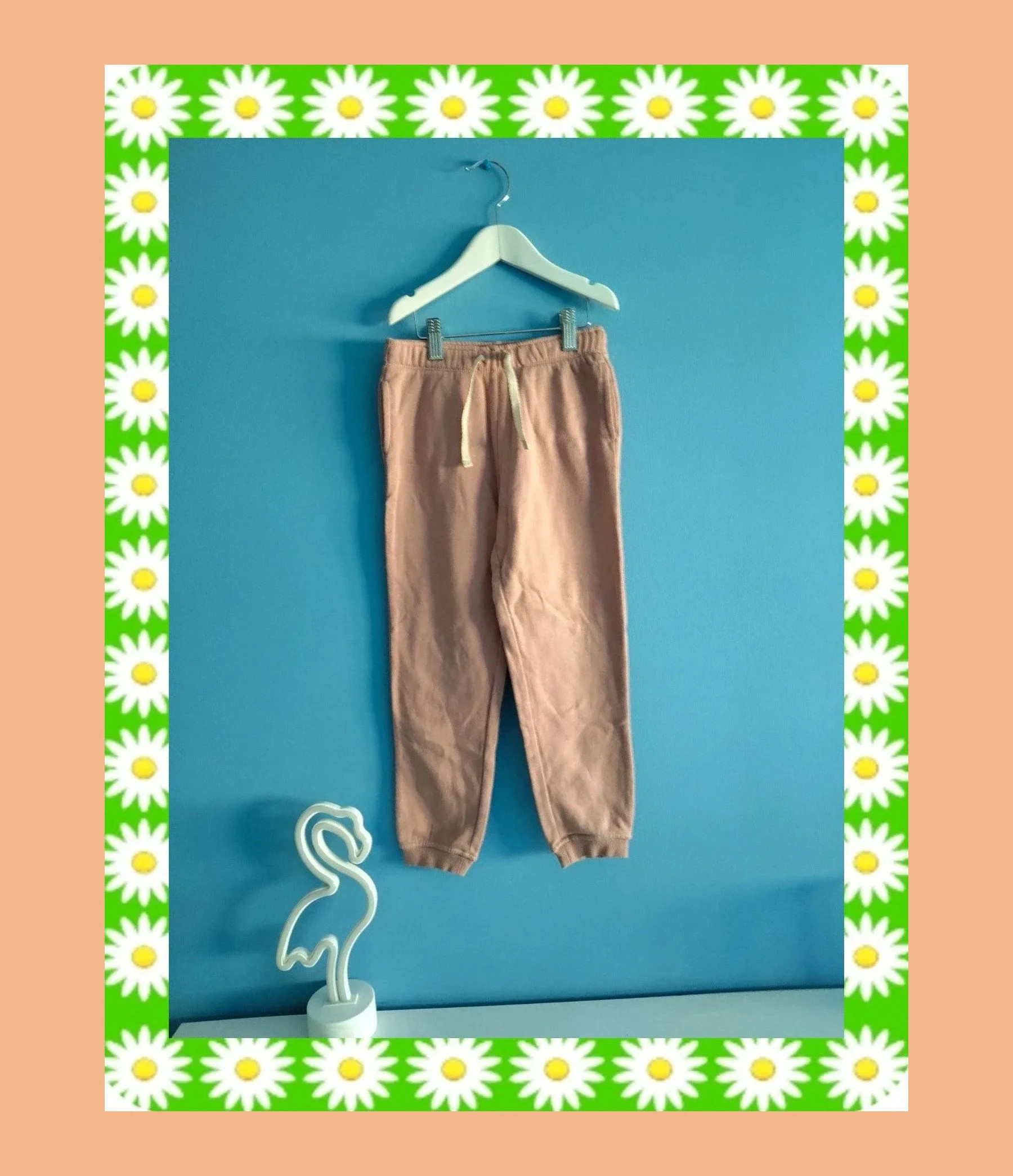 🩷 Pantalón Joggers Básico Niña 🩷 – Kiabi – taille 6 ans / 116 cm