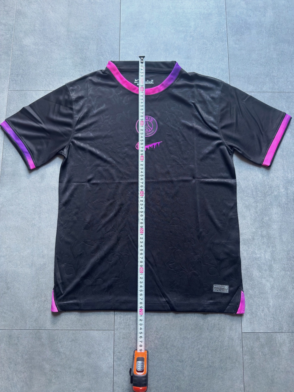 Maillot concept psg noir et rose fuschia taille S homme neuf avec étiquette  – Nike – taille S 4
