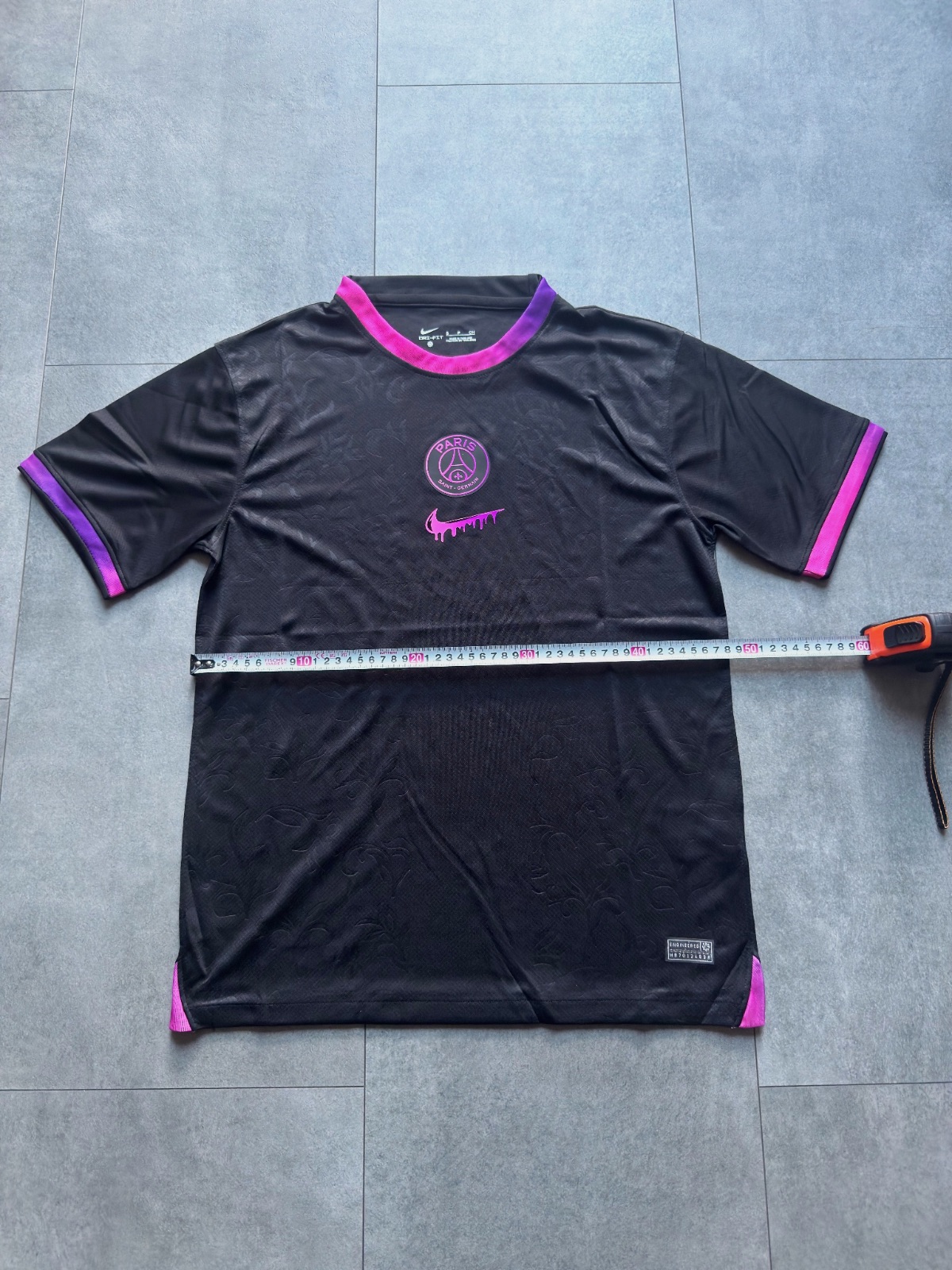 Maillot concept psg noir et rose fuschia taille S homme neuf avec étiquette  – Nike – taille S 5