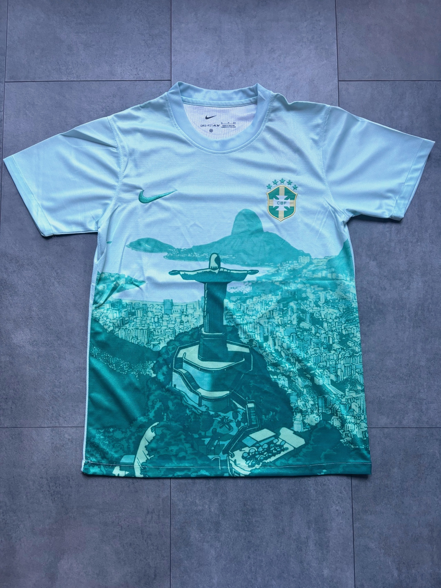 Maillot concept du Brésil bleu vert taille S homme neuf avec étiquette