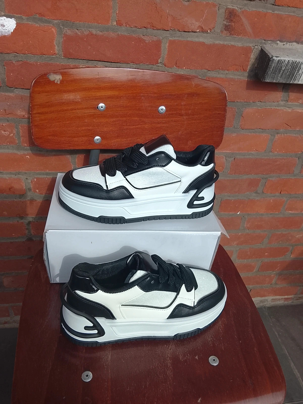 Basket femme 37