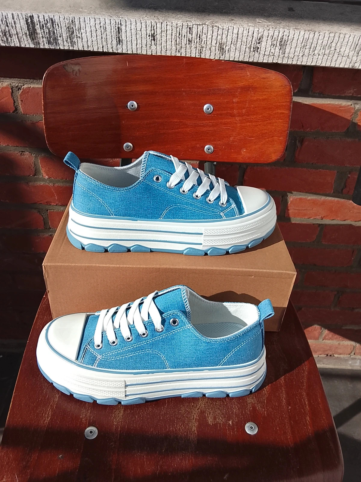 Basket bleue 39