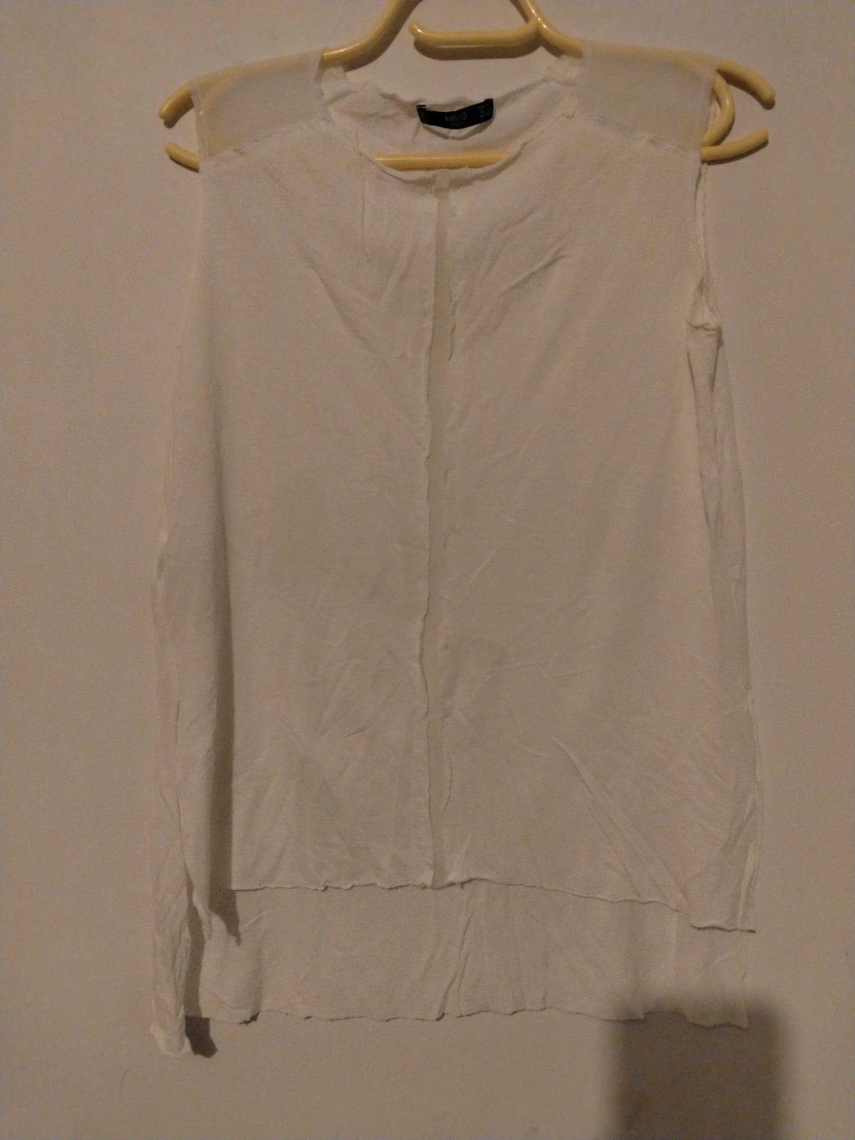 Top blanc asymétrique Mango - Taille M (T3) – Mango – taille XS / 34 / 6