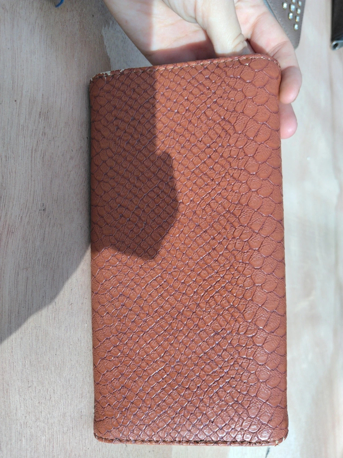 Portefeuille tout-en-un Rodier Paris marron effet serpent – Rodier 2