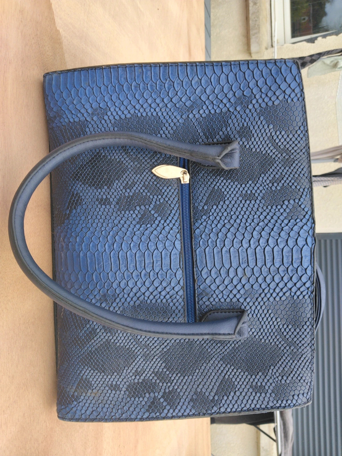 Sac à main bleu effet python / serpent DL Chic – DL CHIC 2