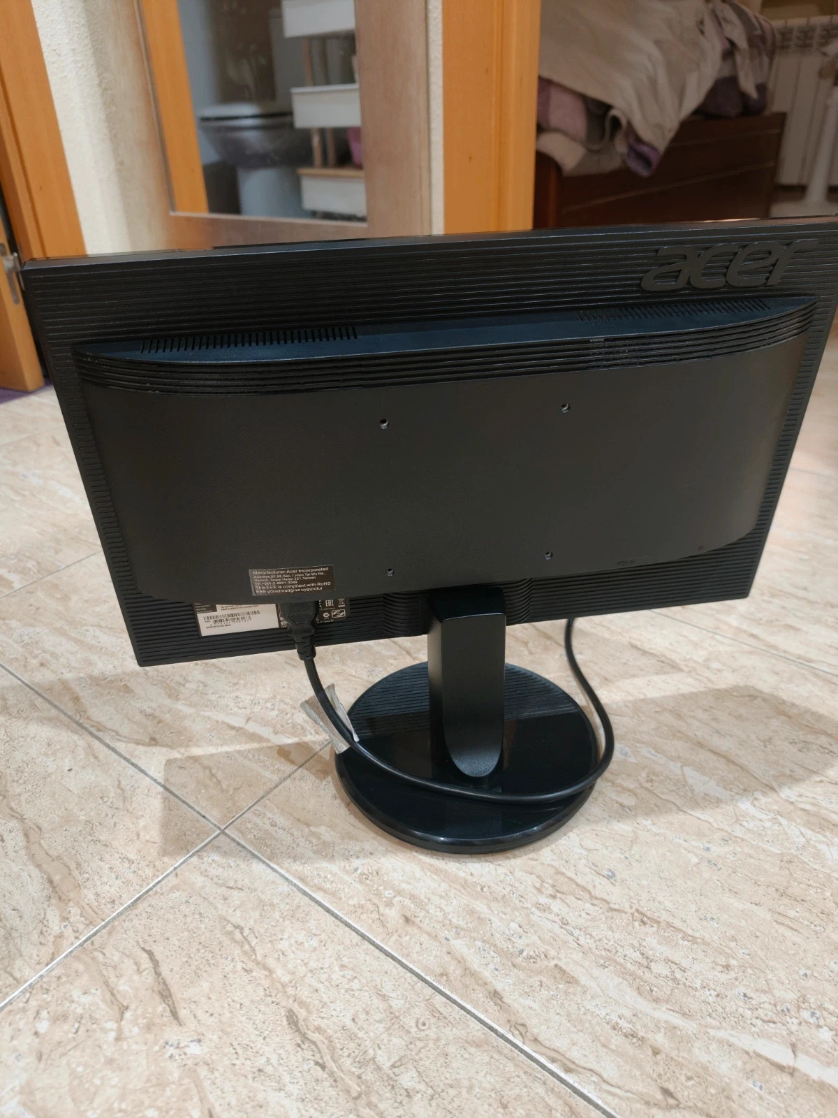 Acer K192HQL 18.5 inch Monitor – Acer 2