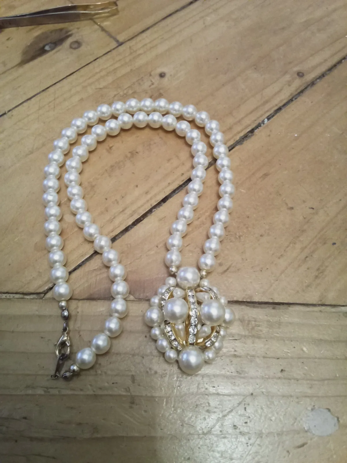 Collier de perles avec pendentif orné de strass – Sans marque – taille Taille unique 3