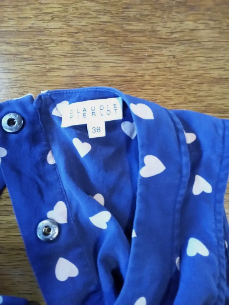 Robe bleue sans manches à motifs cœurs – Claudie Pierlot – taille L 2