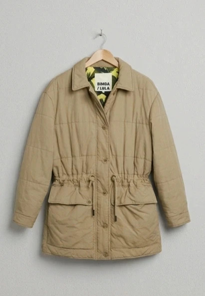 Parka acolchada Bimba y Lola beige verdoso Talla L