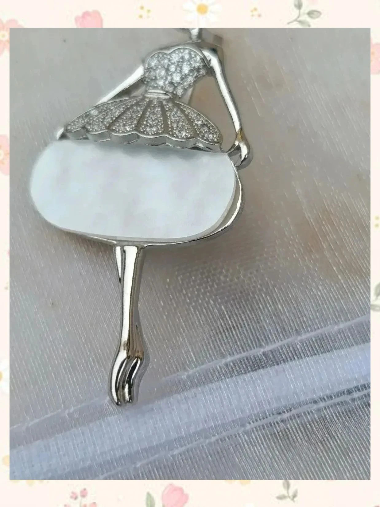 🩰 Broche Bailarina Joya Gold Filled y Circonitas 💎 3