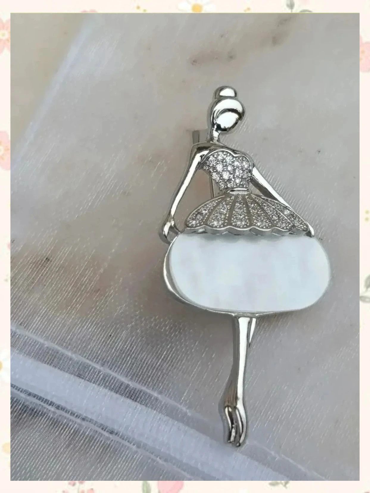 🩰 Broche Bailarina Joya Gold Filled y Circonitas 💎 4