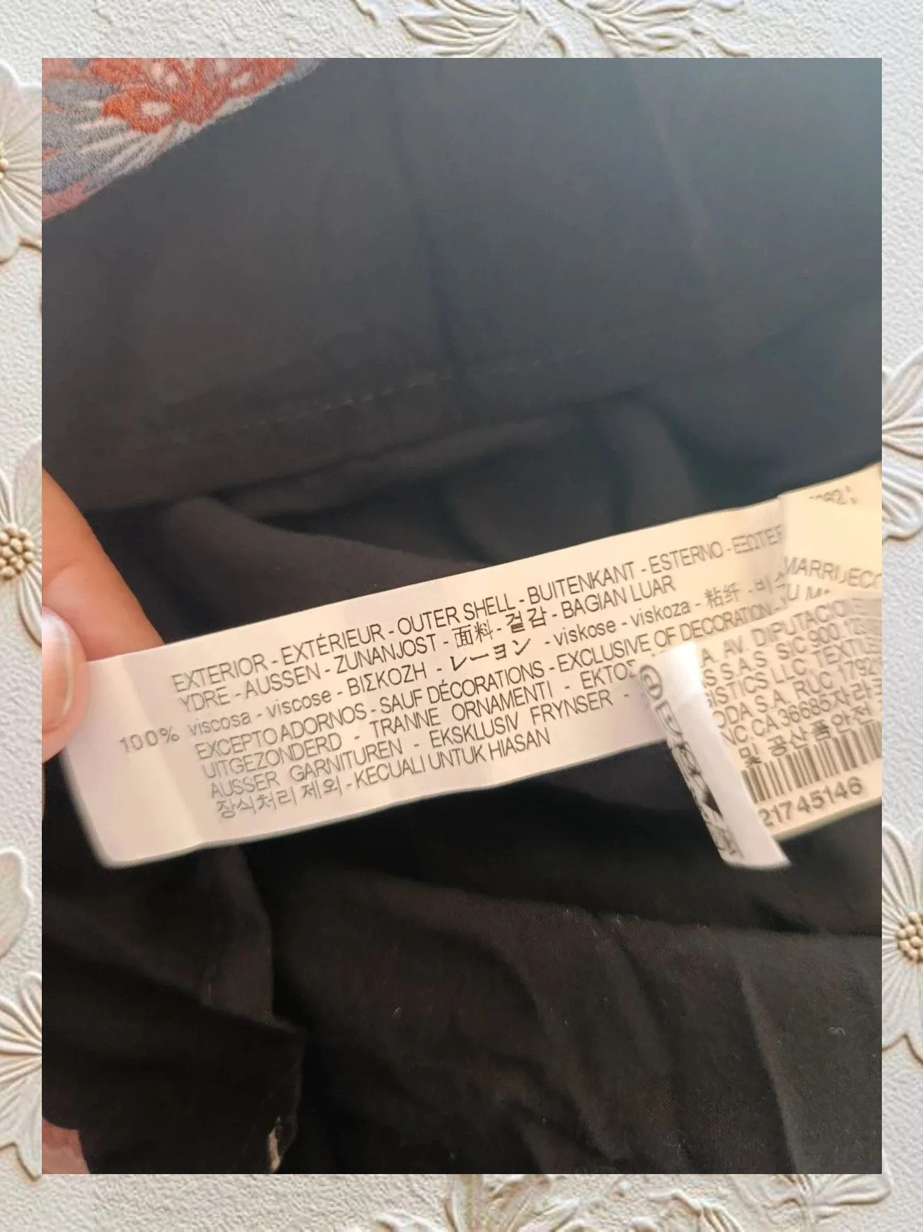 Vestido corto floral y detalles negros Zara M – Zara – taille M / 38 / 10 4