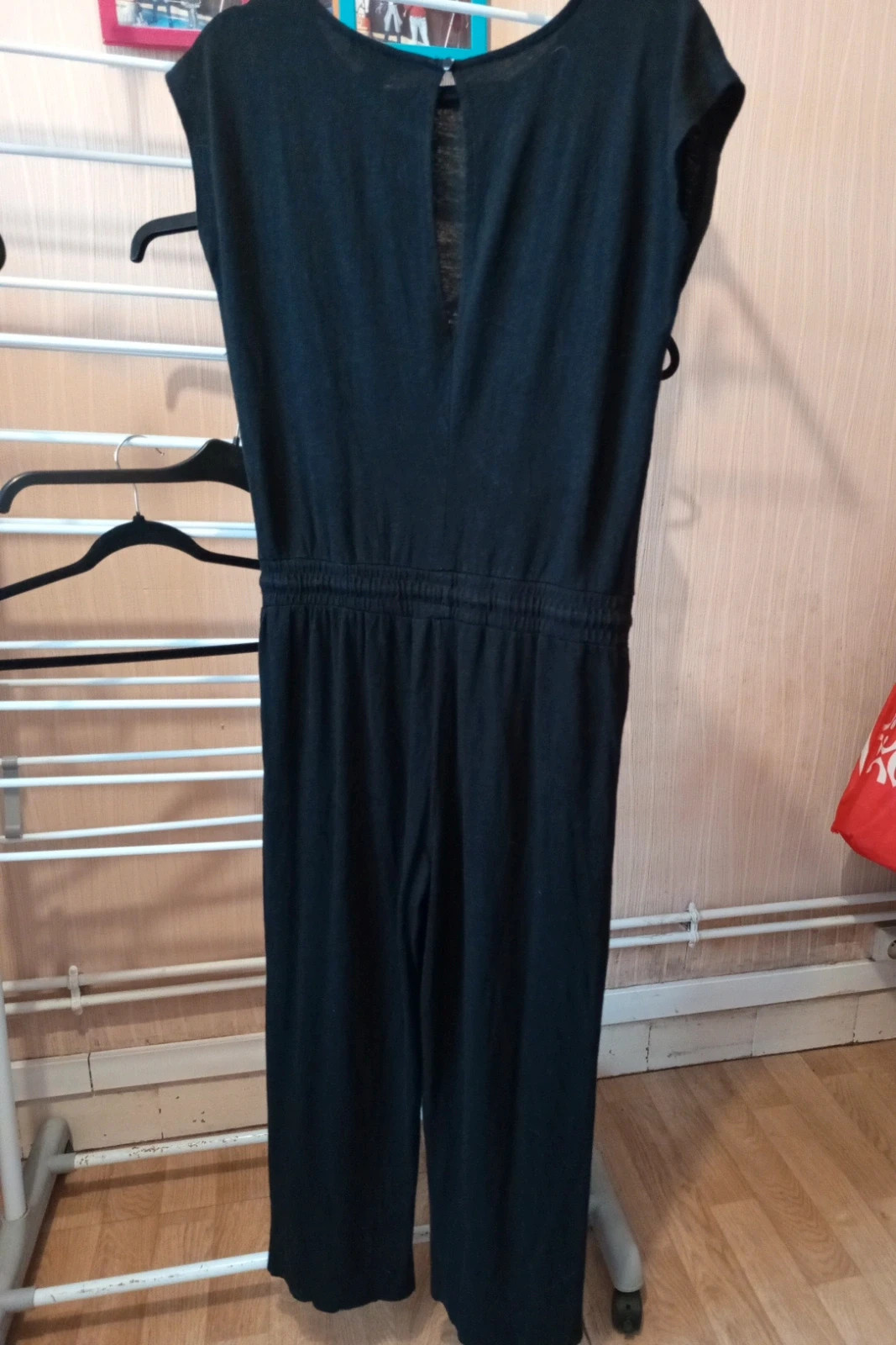 Titre : Combinaison-pantalon noire ouverture dos goutte d'eau Esmara M 38/40 – Esmara – taille M / 38 / 10 2
