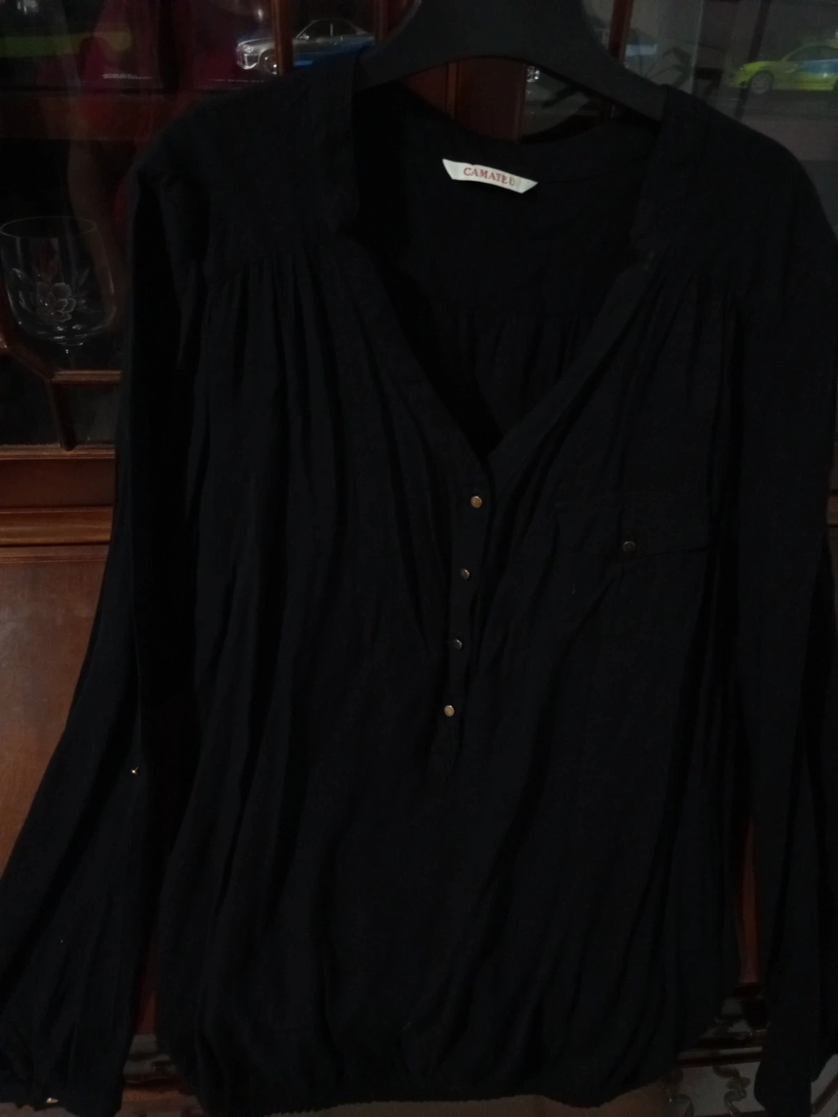 Blouse fluide noire détails dorés Camaïeu – Taille 42 (XL) – Camaïeu – taille XL / 42 / 14 2