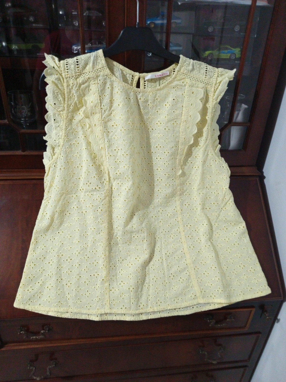 Top jaune en broderie anglaise Camaïeu – À volants – Taille L (40)