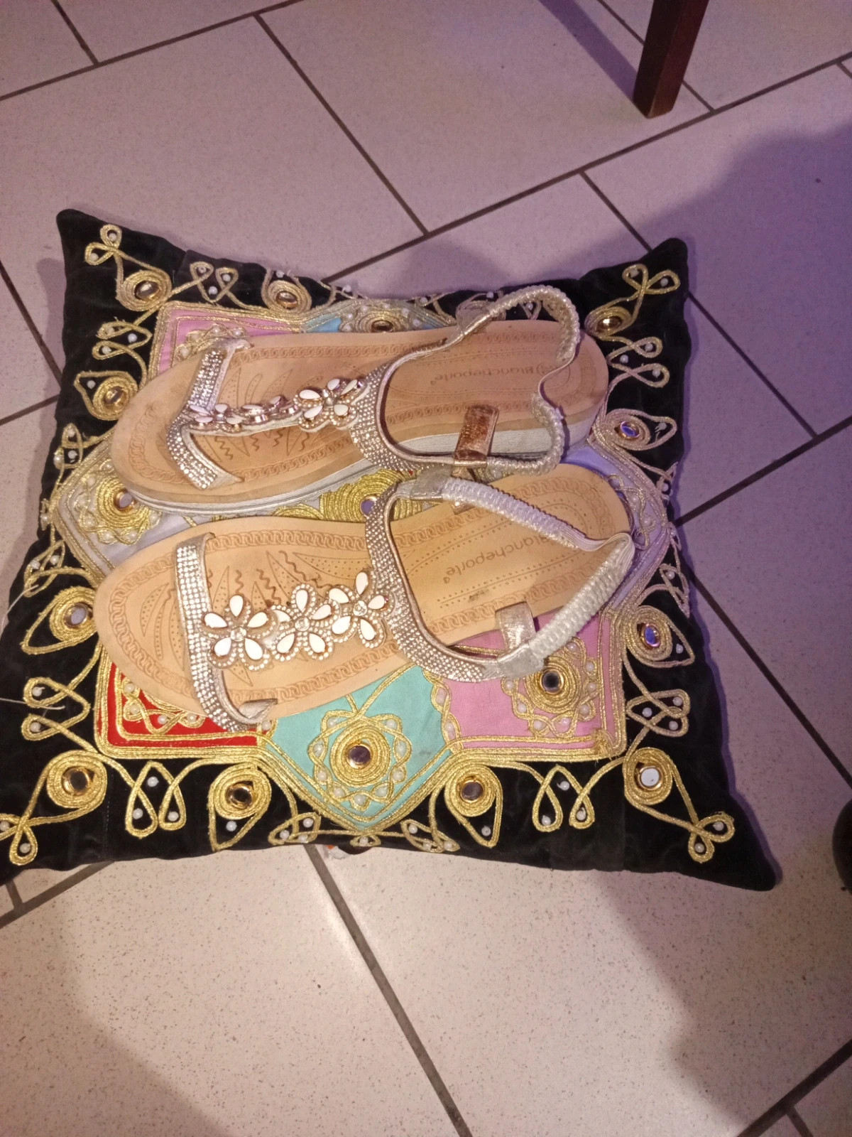 Sandales-bijoux compensées Blancheporte beige/doré – Pointure 38 – Blancheporte – taille 38 4