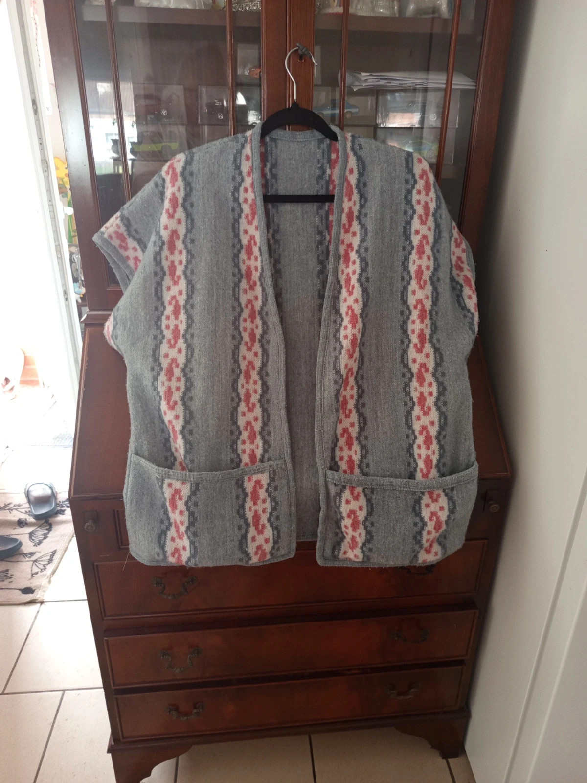 Gilet sans manches vintage style cape bohème – Maille Courtelle Gris/Rose – Vintage – taille XL / 42 / 14 2