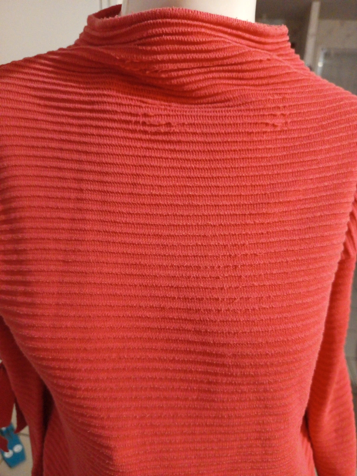 Pull corail en maille côtelée avec nœuds Blancheporte - T34/36 – Blancheporte – taille S / 36 / 8 5
