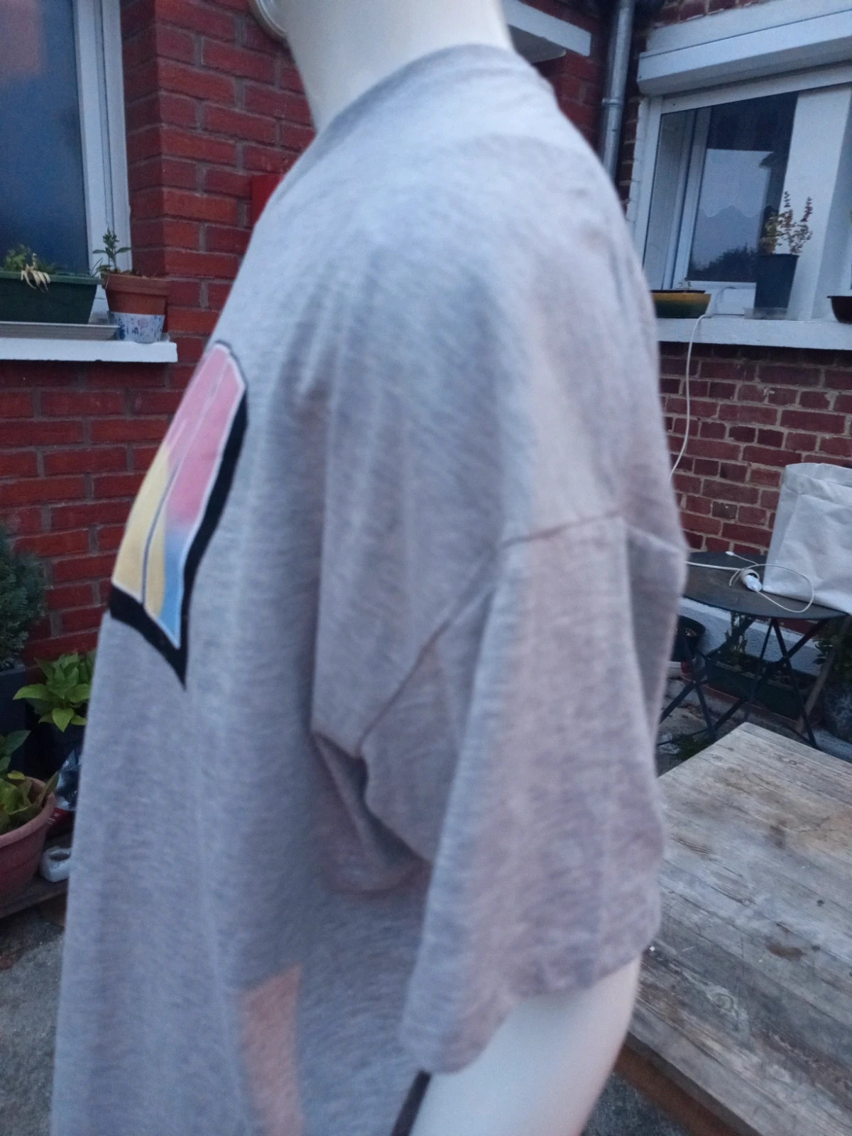 T-shirt oversize Miami Primark – Gris/Orange – Taille M (40/42) – Primark – taille M 3