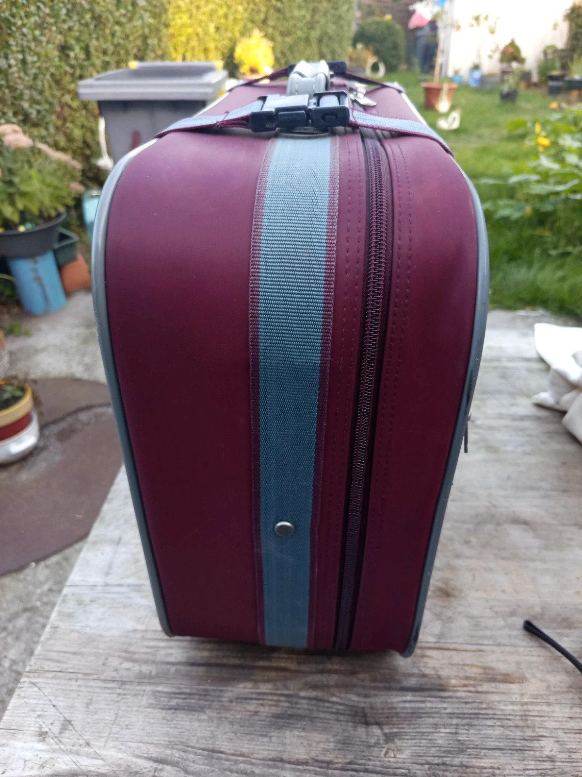 Valise cabine vintage en tissu bordeaux / rouge foncé – Années 80/90 – sans 2