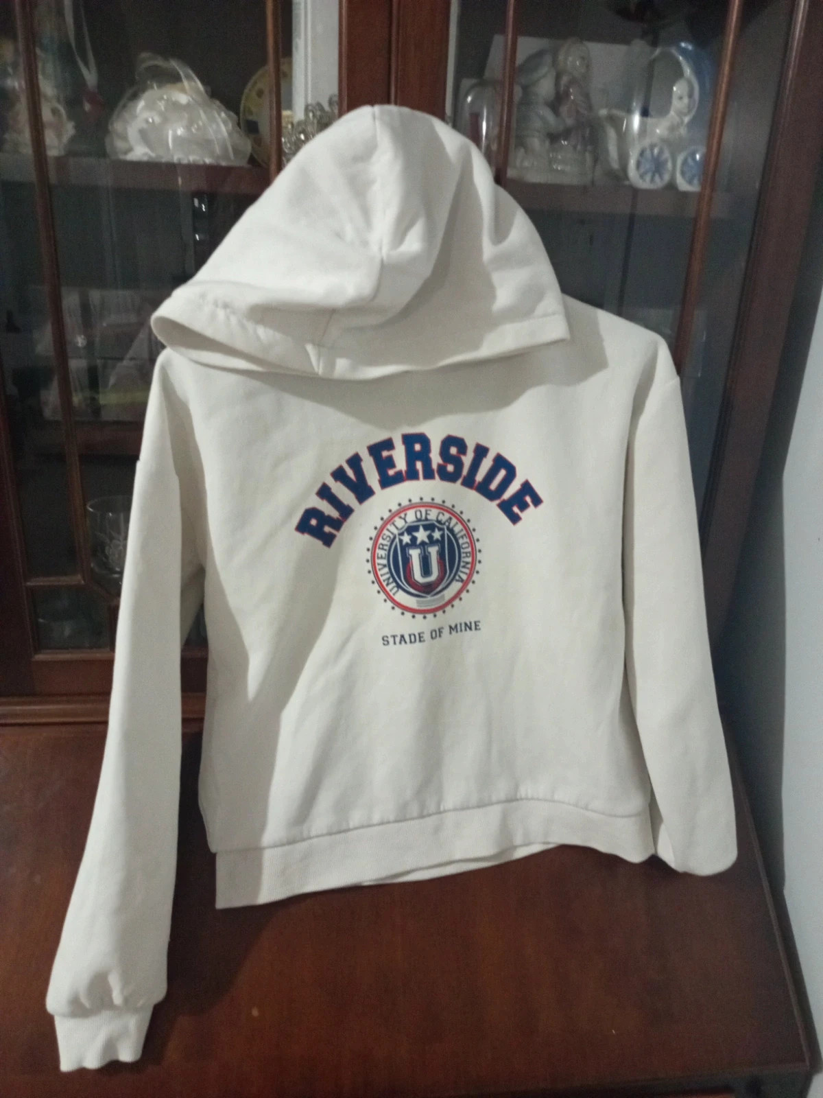 Sweat à capuche écru universitaire « Riverside » Kiabi 12 ans