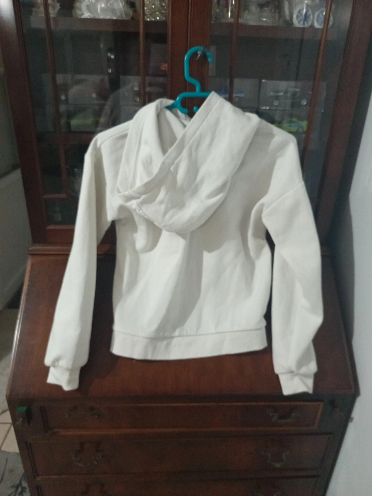 Sweat à capuche écru universitaire « Riverside » Kiabi 12 ans – Kiabi – taille 12 ans / 152 cm 3