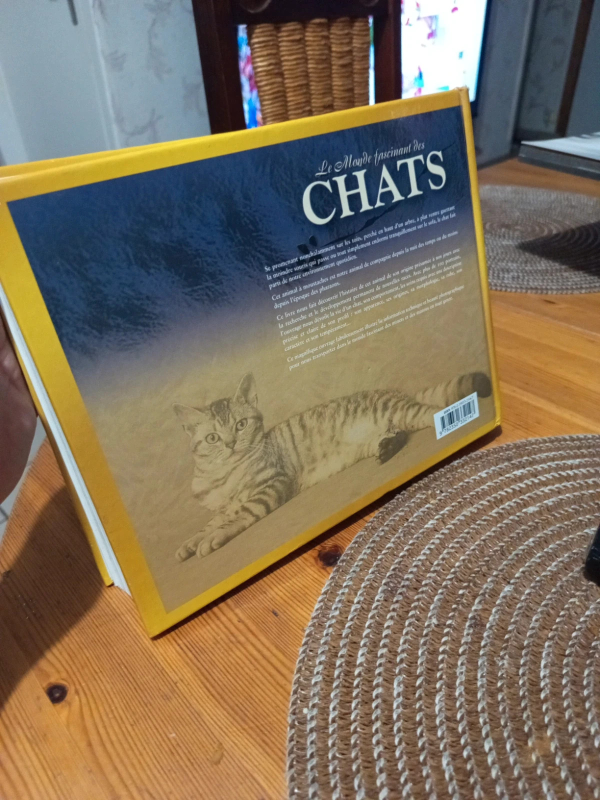 Livre "Le Monde fascinant des Chats" - Édit. Nov'édit 5