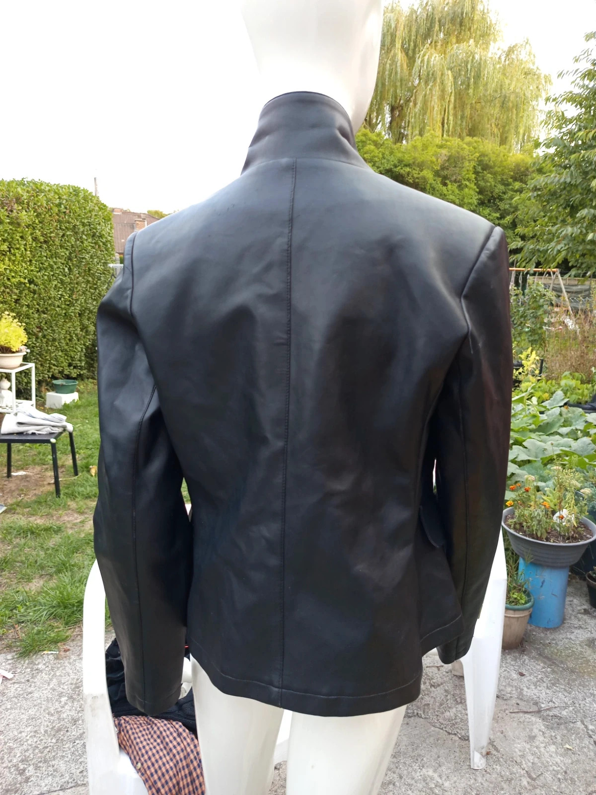 Veste courte simili cuir noire intense avec défauts – taille 3 / 40 – INTENSE – taille L / 40 / 12 4