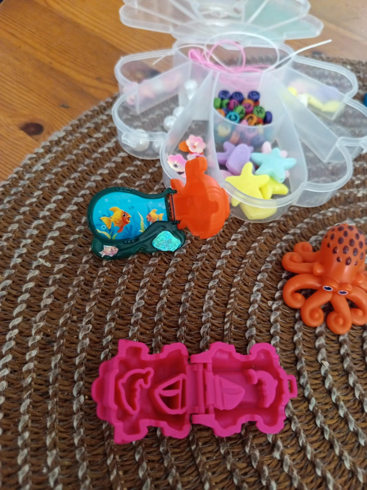 Lot créatif et figurines Océan / Mer - Boîte perles coquillage & Jouets – taille Taille unique 2
