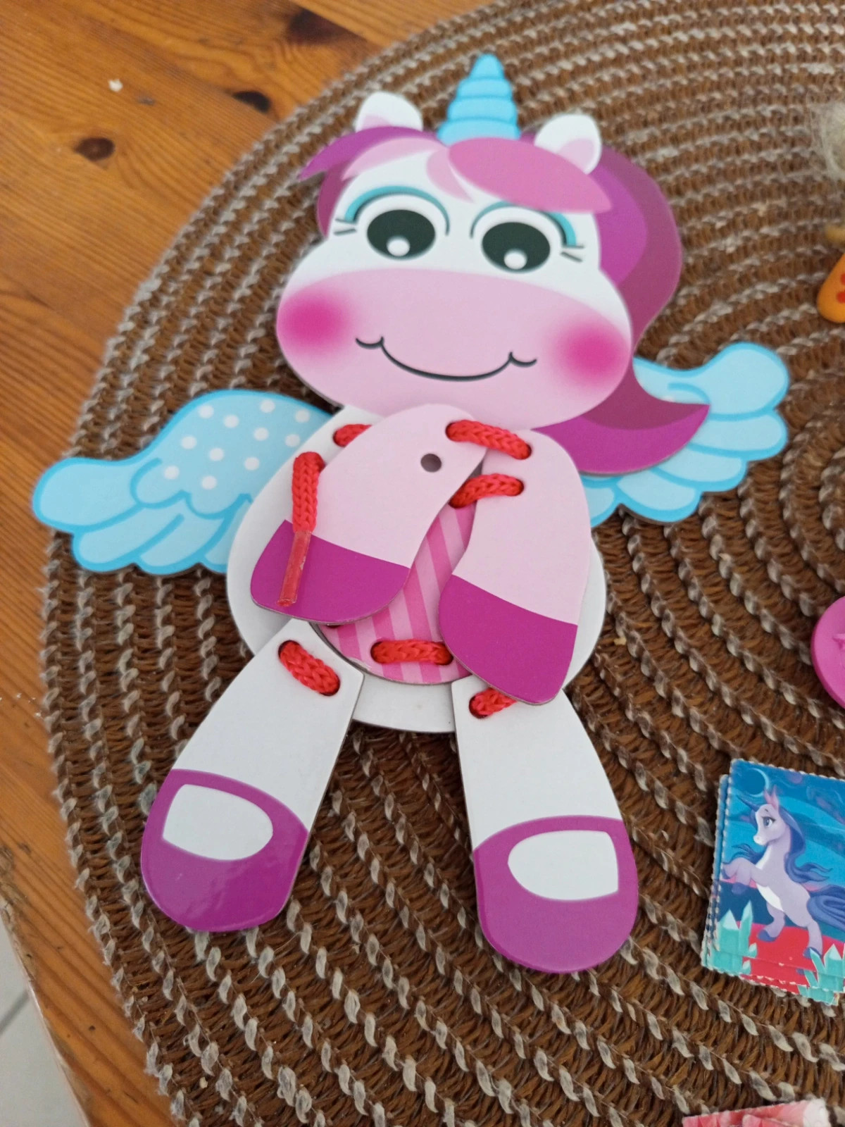 Lot de jouets Licornes et Mon Petit Poney - Jeu de laçage & Figurines – S – taille Taille unique 2