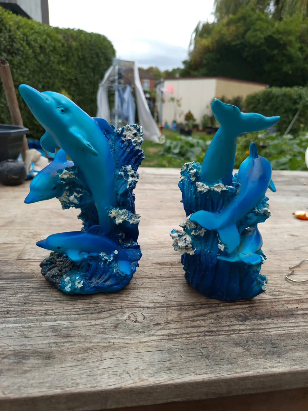 Duo Statuettes Dauphins Bleus Résine – Style Y2K Vintage / Kitsch 3