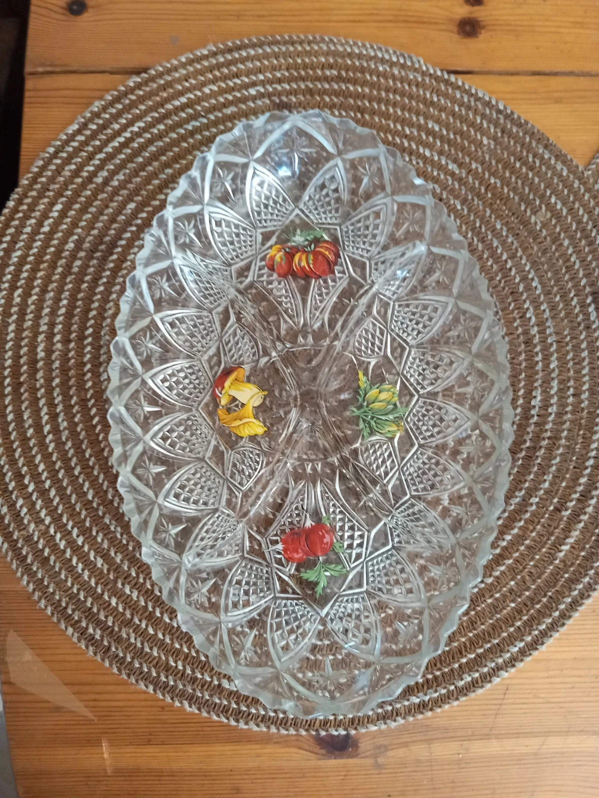 Plat apéritif compartimenté vintage verre ciselé années 70