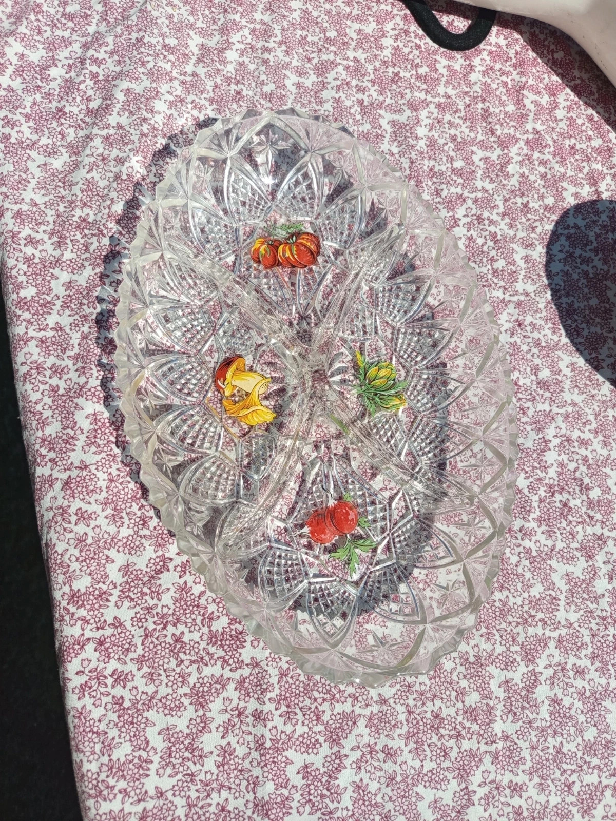 Plat apéritif compartimenté vintage verre ciselé années 70 3